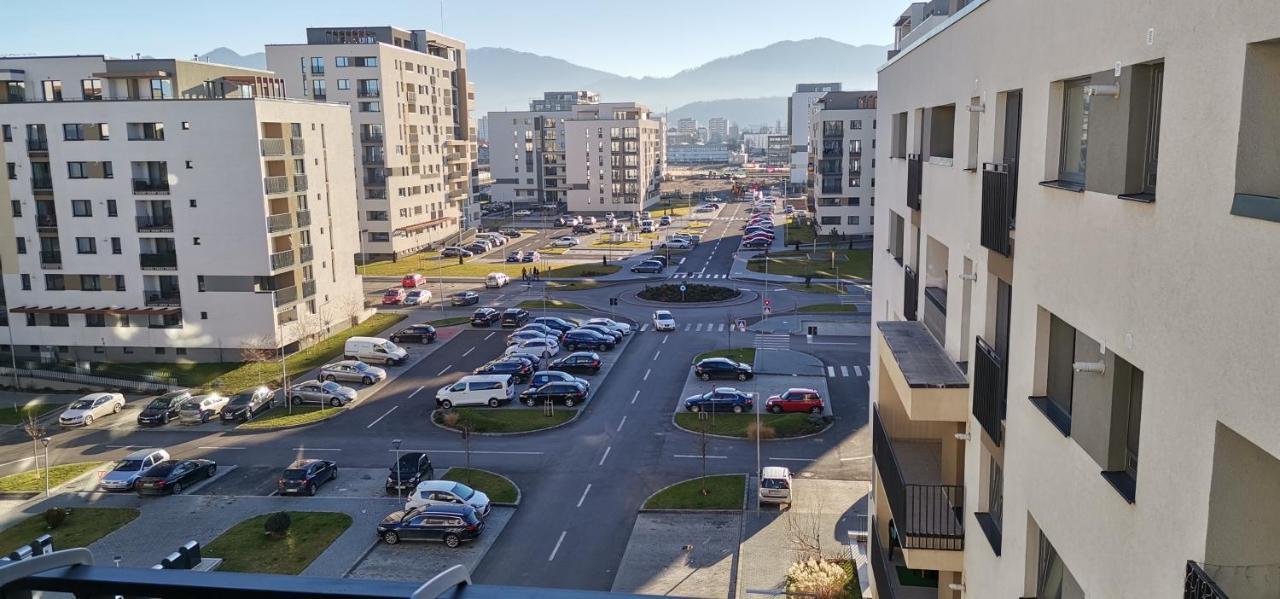Coresi Deluxe Apartment Braşov Esterno foto