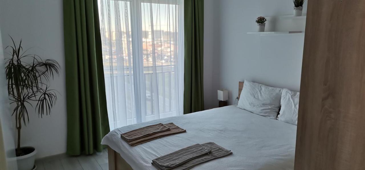 Coresi Deluxe Apartment Braşov Esterno foto
