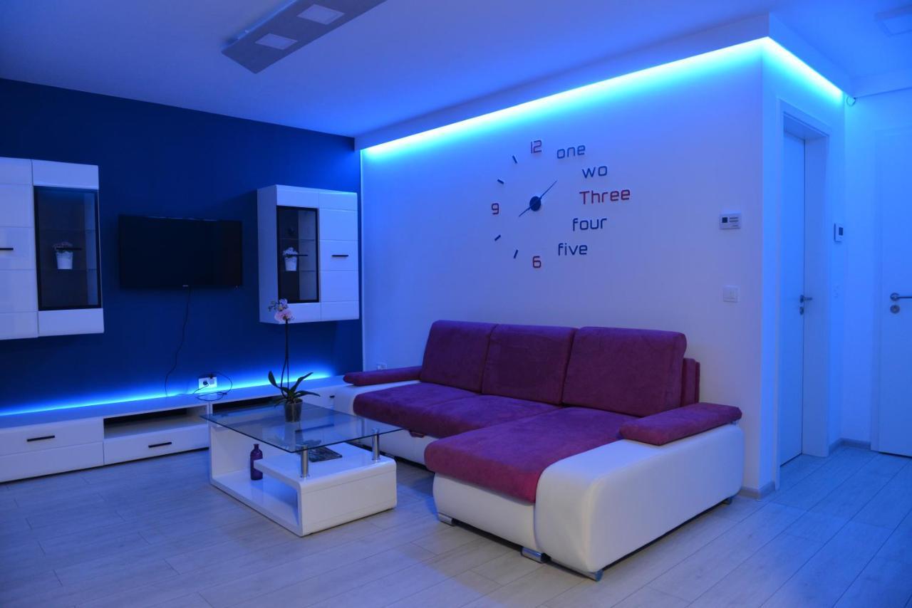 Coresi Deluxe Apartment Braşov Esterno foto
