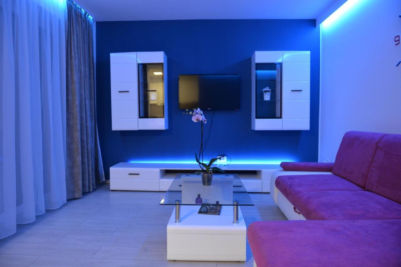 Coresi Deluxe Apartment Braşov Esterno foto